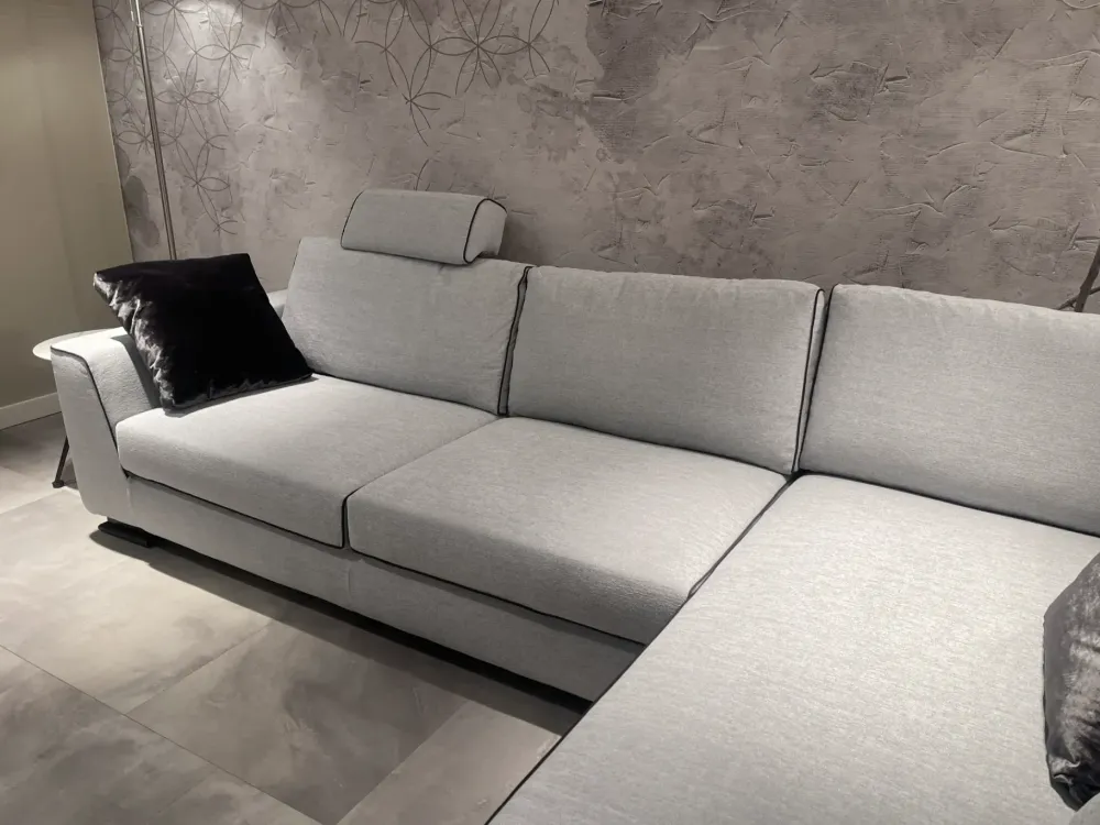 Divano Gregor : con uno SCONTO ESCLUSIVO del 55% Divani