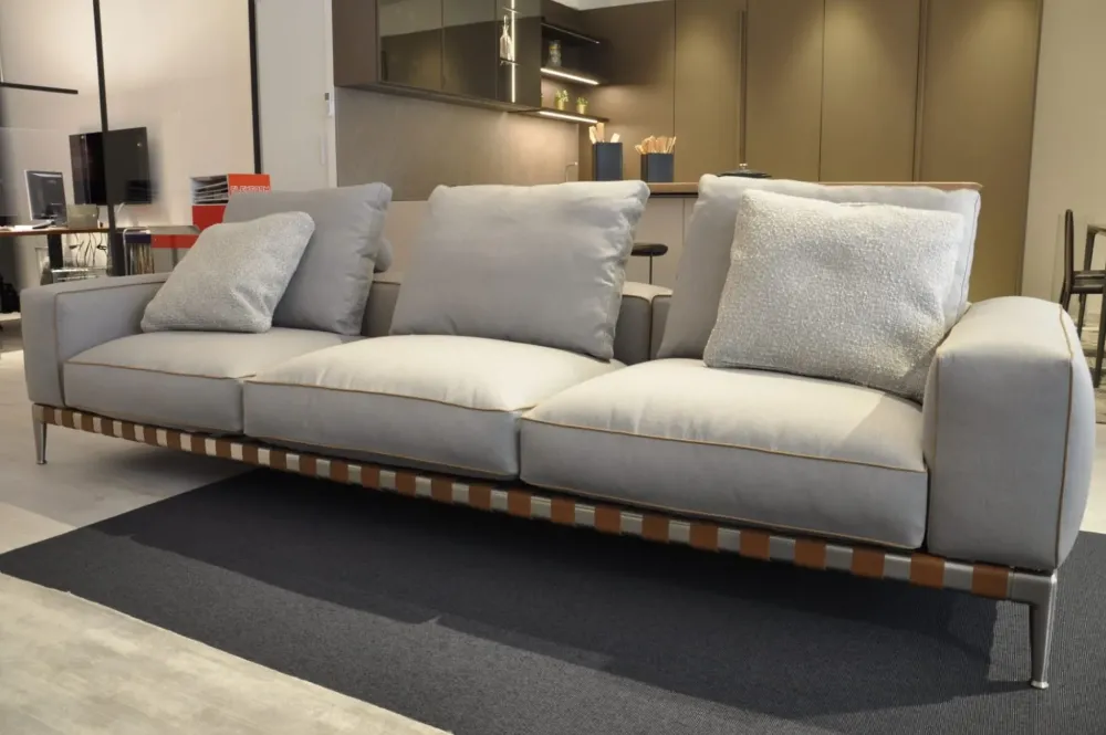 Flexform Divano Gregory ad un prezzo conveniente- Divani