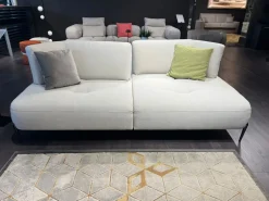 Discount Divano Hesperia in Tessuto non sfoderabile di scontato 39% Divani