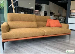 Clearance Divano in Microfibra stile moderno modello Feng° scontato - 35% Divani