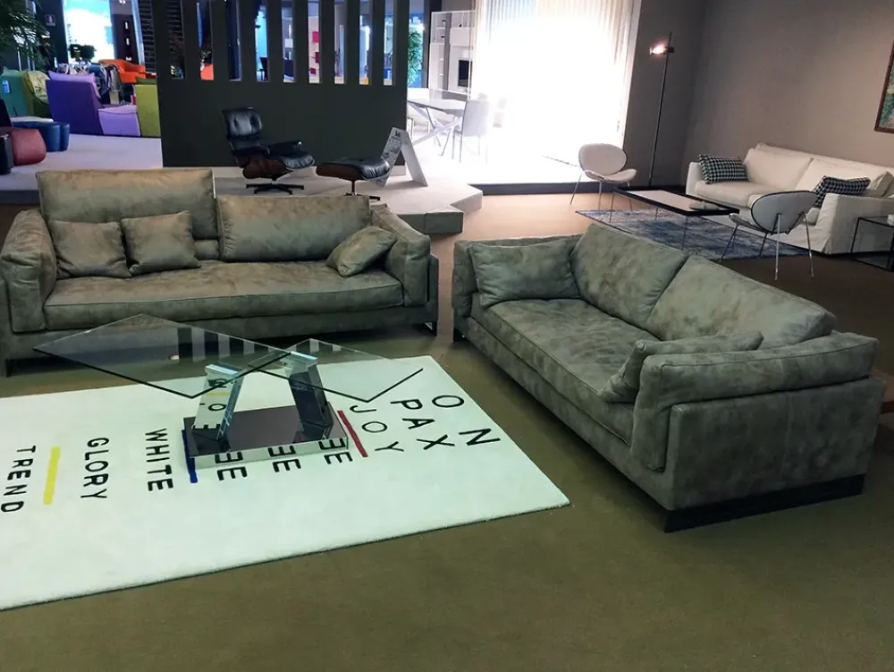 Divano in Pelle Davis in di a prezzo scontato^Frigerio Clearance