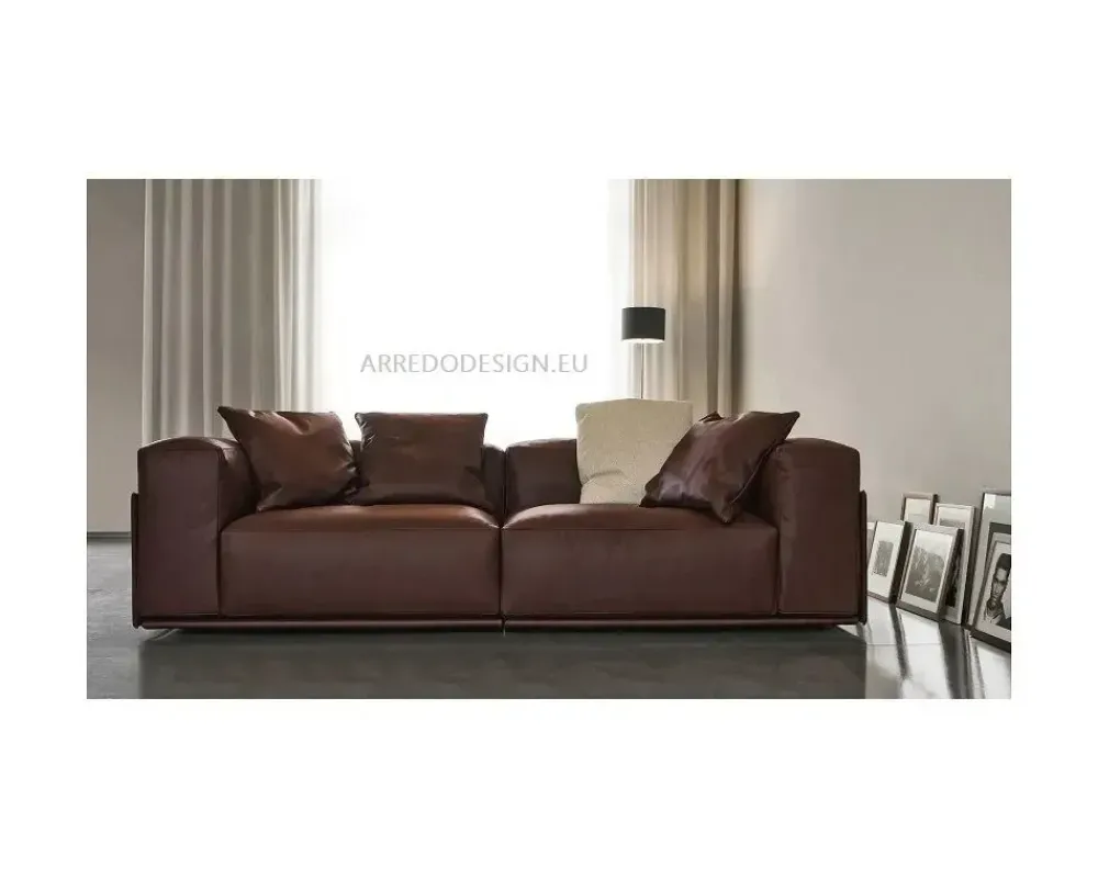 Online Divano in Pelle stile design modello Roland scontato - 35% Divani