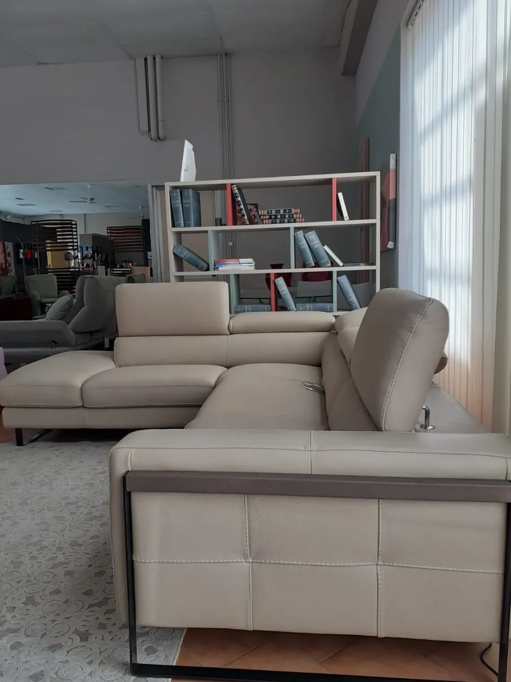 Sale Divano in Pelle stile moderno modello Cubic scontato - 53% Divani