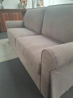 Outlet Divano in Tessuto stile classico modello Love scontato - 49% Divani