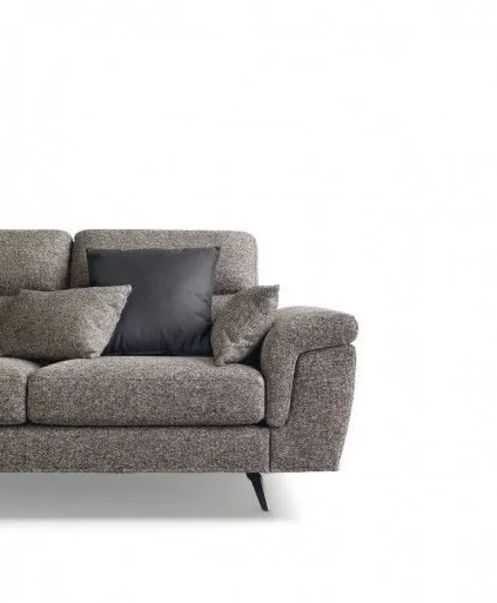 Le Comfort Divano in Tessuto stile design modello Cupido scontato - 50%- Divani