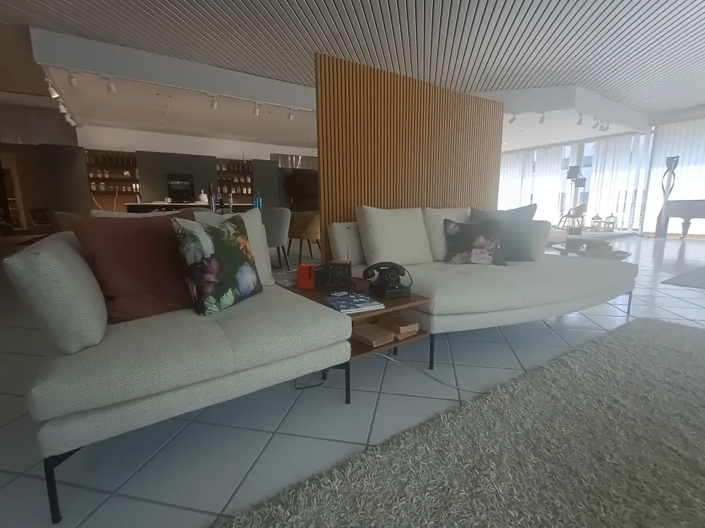 Bonaldo Divano in Tessuto stile design modello Aliante scontato - 25%- Divani