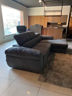 Discount Divano in Tessuto stile moderno modello Divano nuovo  scontato - 47% Divani