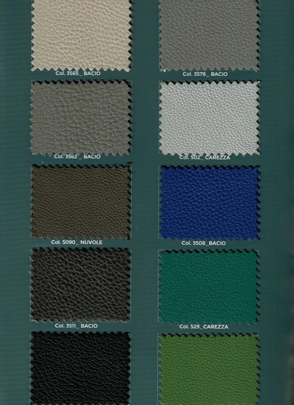 Divano in Tessuto stile moderno modello Sophia lineare scontato - 40%^Collezione esclusiva Sale