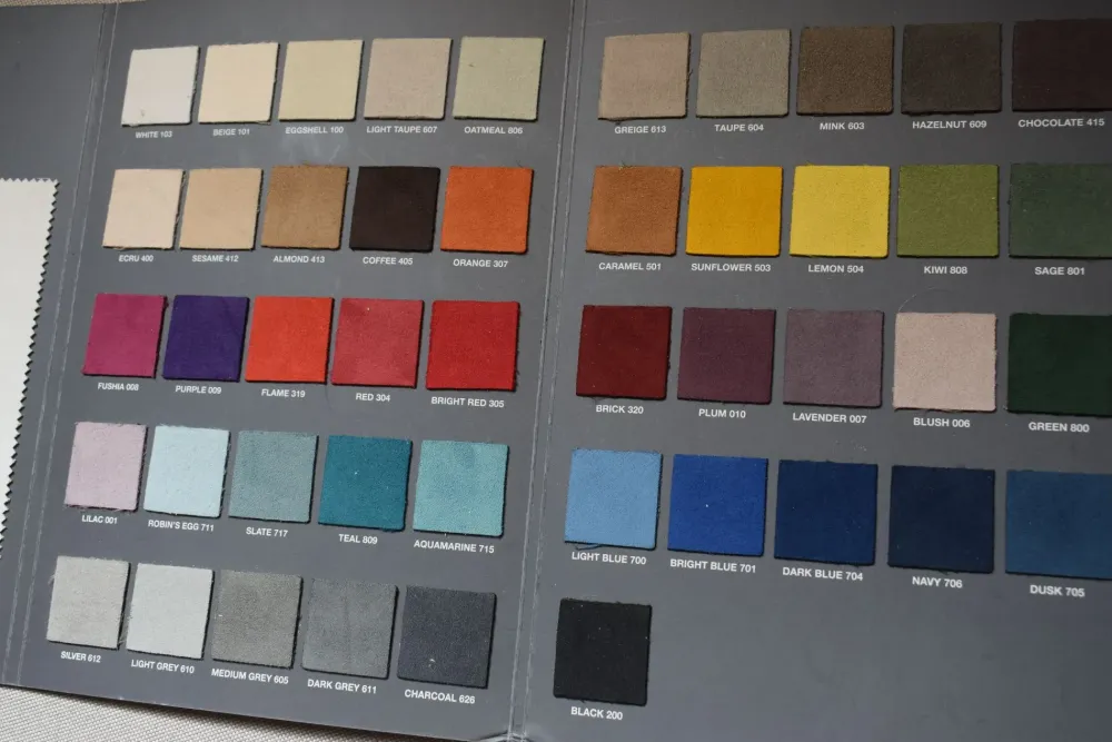 Divano in Tessuto stile moderno modello Sophia lineare scontato - 40%^Collezione esclusiva Sale