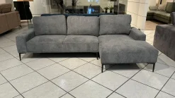 La casa moderna Divano Iseo a PREZZO OUTLET scontato del 71%- Divani