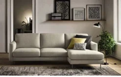 New Divano Kloe in Tessuto a 2800€. Penisola inclusa. Divani