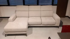 Hot Divano Kris di in stile moderno a prezzo scontato Divani