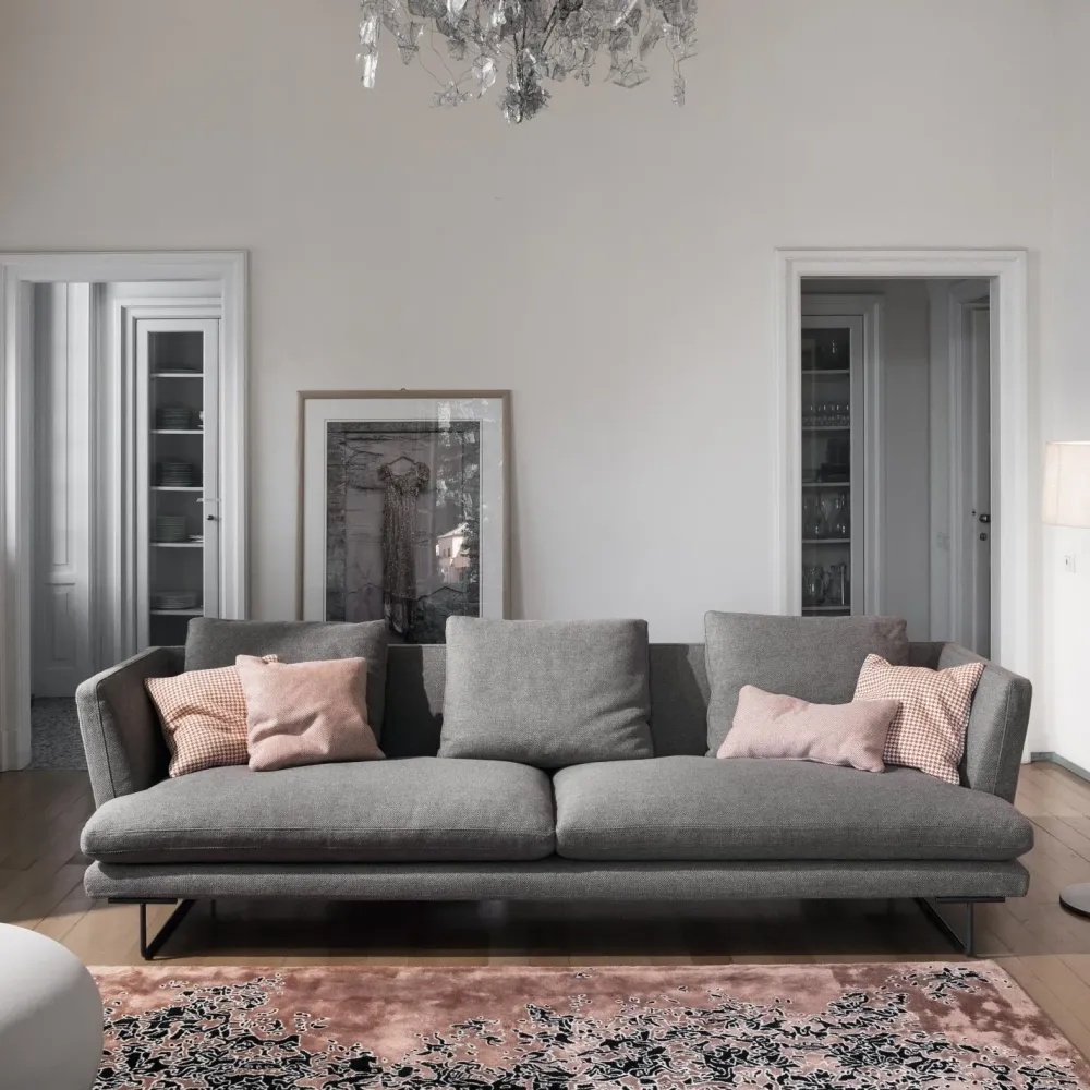 Divano Lars tessuto in poliuretano in Offerta Outlet^Bonaldo Online