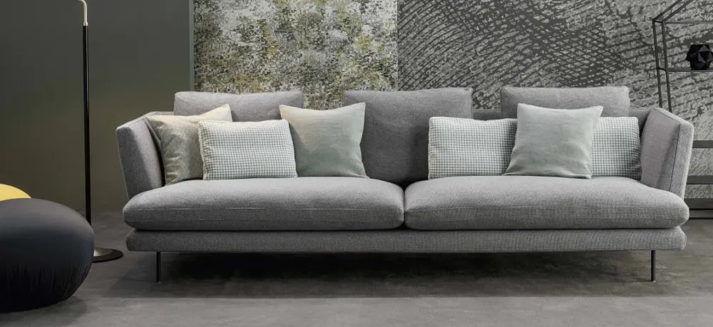 Divano Lars tessuto in poliuretano in Offerta Outlet^Bonaldo Online