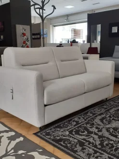 Divano Letto Roger di a prezzo ribassato^Il Benessere Outlet