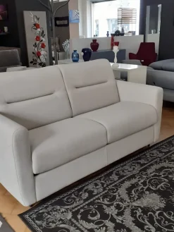 Divano Letto Roger di a prezzo ribassato^Il Benessere Outlet