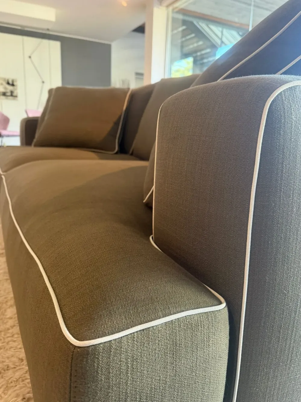 Divano Lineare Augusto a 12100€^Molteni & C New