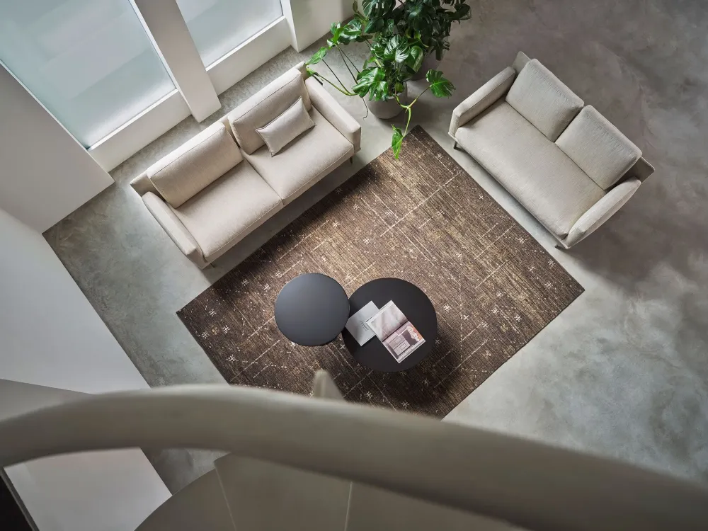 Divano Lineare Etan * a 2970 Euro^Twils Hot