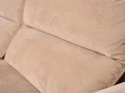 Outlet Divano Lineare Heros ad un prezzo imperdibile Divani