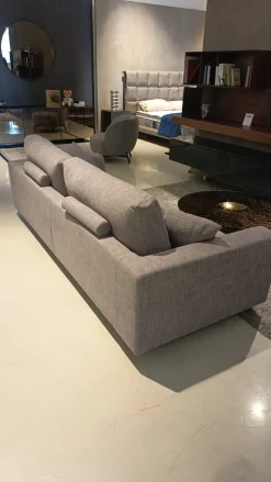 Outlet Divano Lineare in Tessuto sfoderabile Norman di Divani