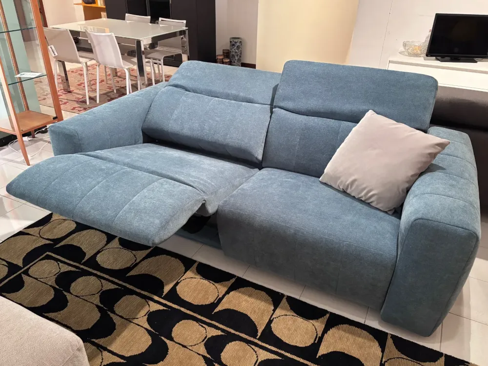 Divano Lineare Kensington ad un prezzo imperdibile^Felis Clearance