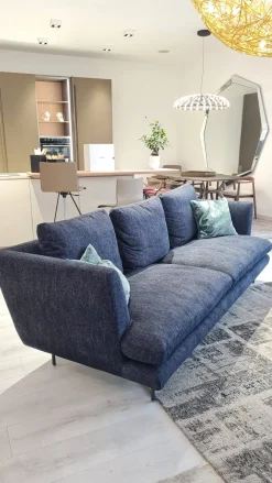 Bonaldo Divano lineare Lars ad un prezzo imperdibile- Divani