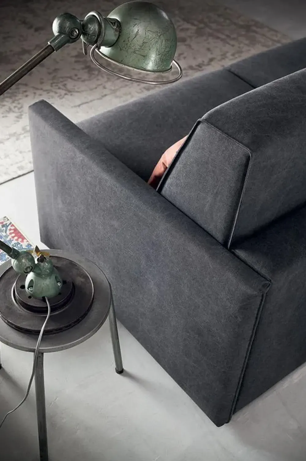 New Divano Lineare Mark a 990 Euro Divani