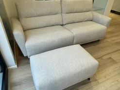 Doimo Salotti Divano Lineare modello Divano mod victor di a prezzi convenienti- Divani