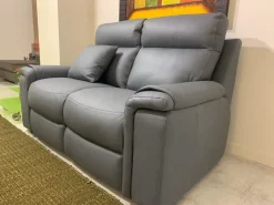 Artigianale Divano lineare modello Refrain di a prezzi convenienti- Divani