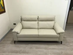 Online Divano lineare Oliver ad un prezzo conveniente Divani