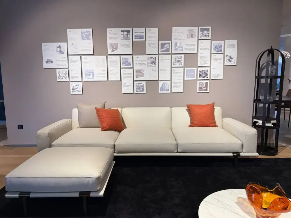 Divano Lineare pelle modello Let it be di^Poltrona Frau Discount