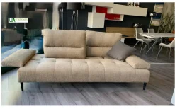 Clearance Divano Lineare Tate in Offerta Outlet a 1990 Euro Divani