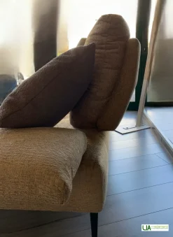 Clearance Divano Lineare Tate in Offerta Outlet a 1990 Euro Divani