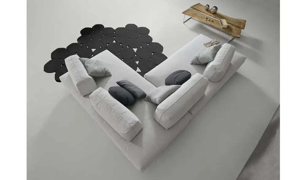 Divano Lineare Urban a 2690 Euro^Excò