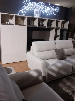 Doimo Salotti Divano Lineare Victor in Offerta Outlet a 4200€- Divani