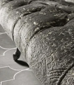 Divano Luxury velluto calassico contemporaneo   a PREZZO OUTLET^Md work Sale