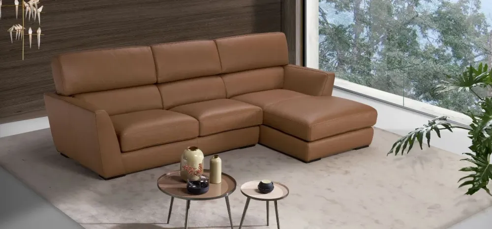 Divano moderno pelle Divano mod.logan rivestito in pelle fiore in promo-sconto del 35% di con sconto del - 35%^Excò Best