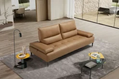 Egoitaliano Divano moderno pelle Tate di con sconto del - 35%- Divani