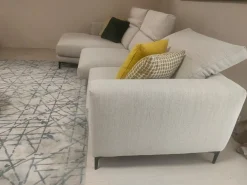 Divano moderno tessuto Capri di con sconto del - 25%^Rosini Discount