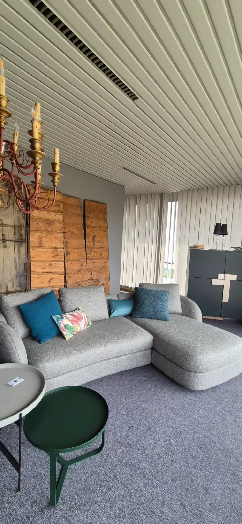 Gurian Divano moderno tessuto Dune di con sconto del - 29%- Divani