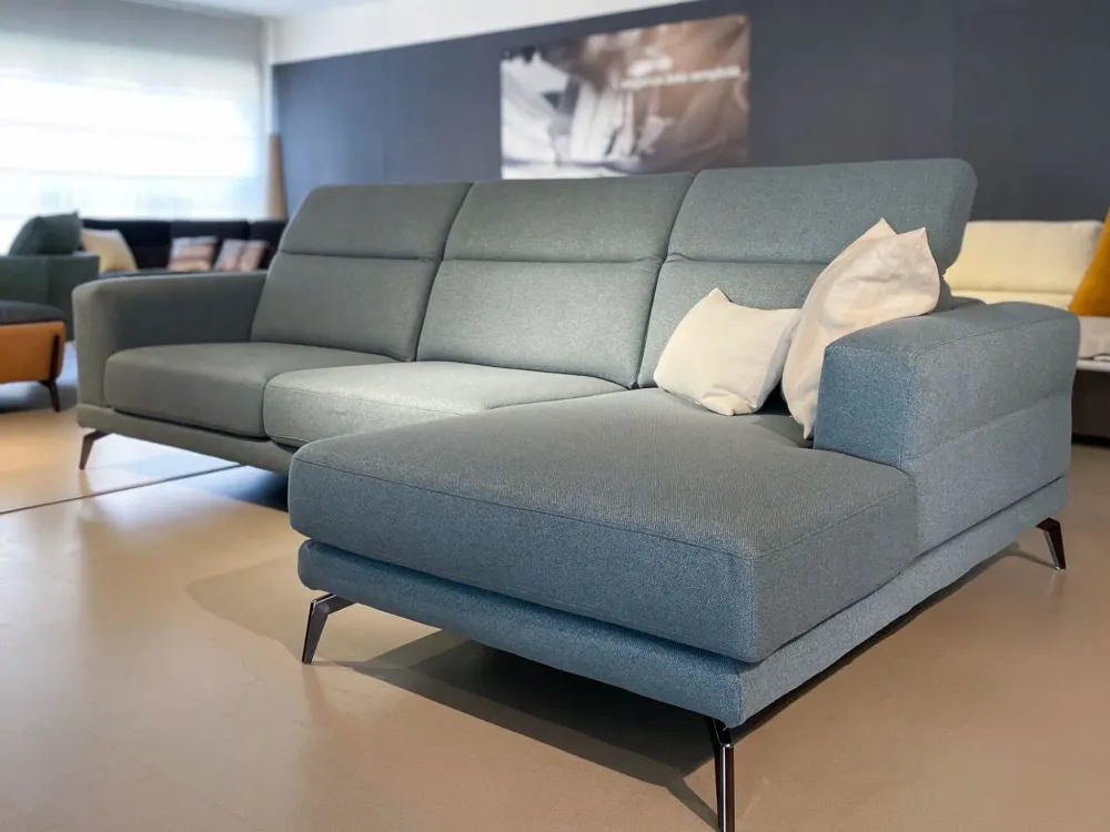 Le Comfort Divano moderno tessuto Lambert di con sconto del - 40%- Divani