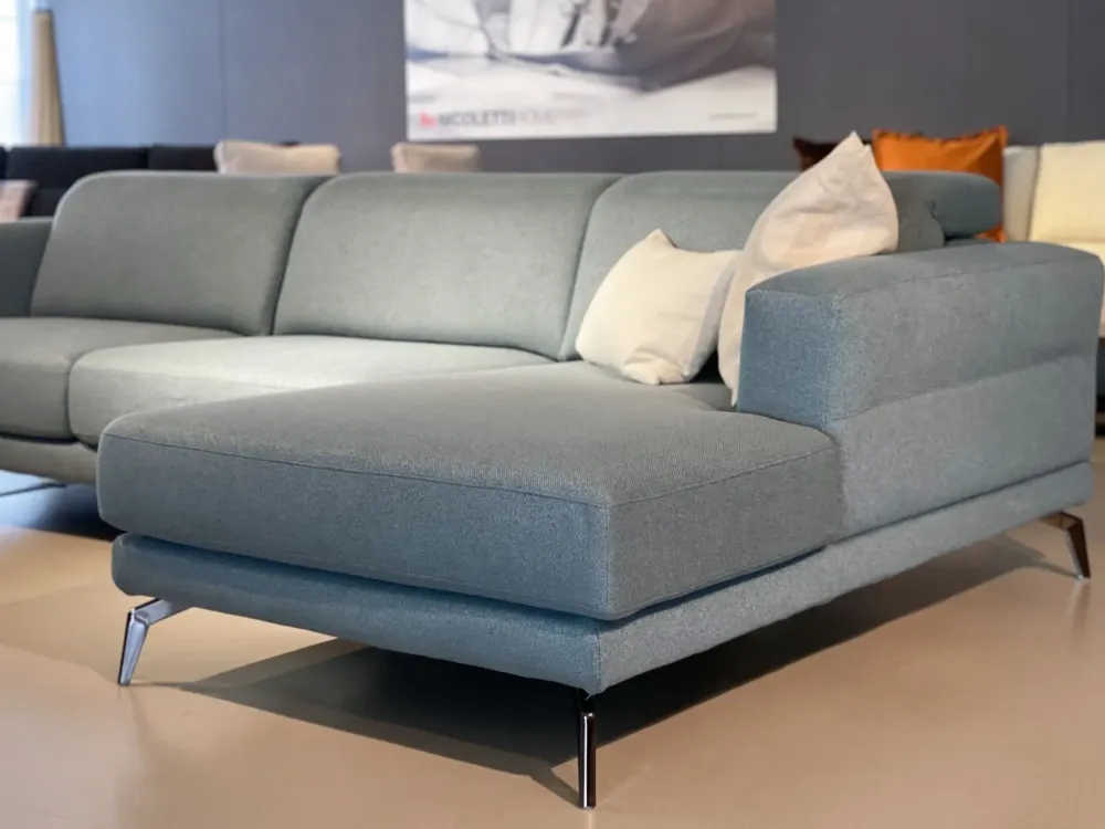 Le Comfort Divano moderno tessuto Lambert di con sconto del - 40%- Divani