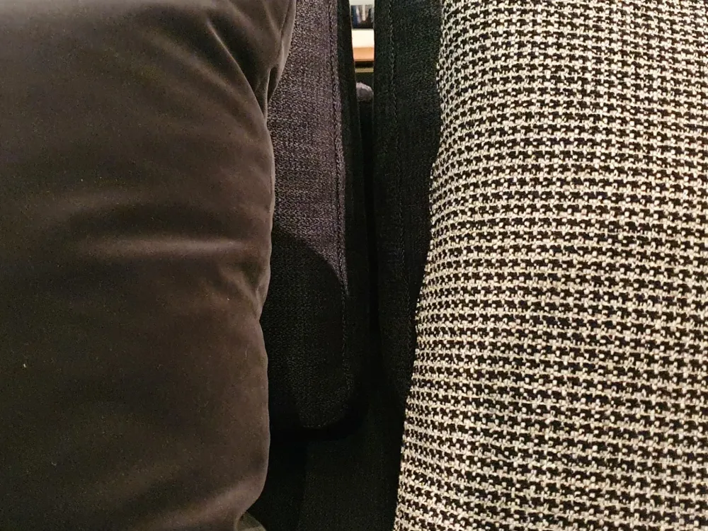 Poliform Divano moderno tessuto Mondrian di con sconto del - 46%- Divani