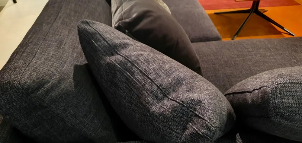 Poliform Divano moderno tessuto Mondrian di con sconto del - 46%- Divani