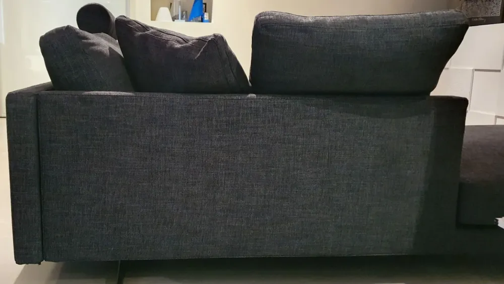 Poliform Divano moderno tessuto Mondrian di con sconto del - 46%- Divani