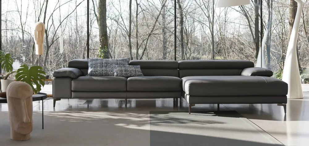 Doimo Salotti Divano Paris Design SCONTATO. Prezzo riservato. Arreda con stile!- Divani