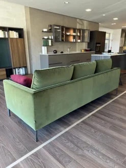 Divano Paul di in stile design a prezzo Outlet Divani