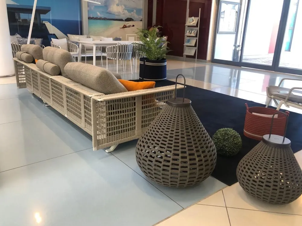 Poltrona Frau Divano per l'esterno Solaria a prezzi outlet- Divani Da Giardino