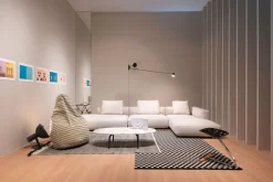 Divano Pianoalto in Tessuto non sfoderabile di scontato 30%^Zanotta