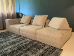 Gervasoni Divano Samet in Tessuto sfoderabile di scontato 46%- Divani